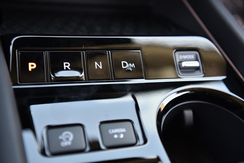 Nissan Murano Vehicle Image 21
