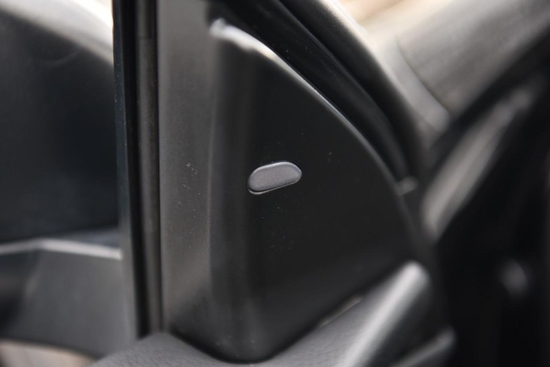 Nissan Rogue Sport Vehicle Image 10