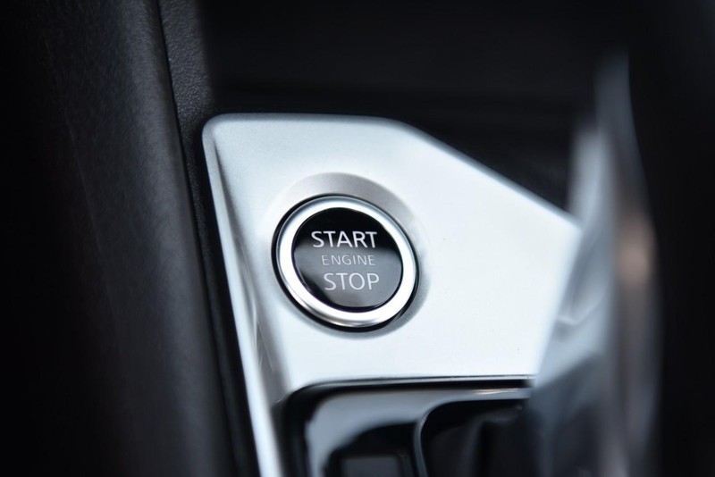 Nissan Altima Vehicle Image 17