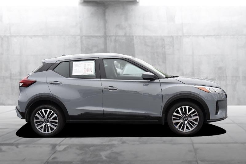 Nissan Kicks Vehicle Image 05