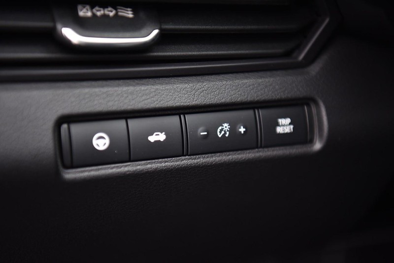 Nissan Altima Vehicle Image 11