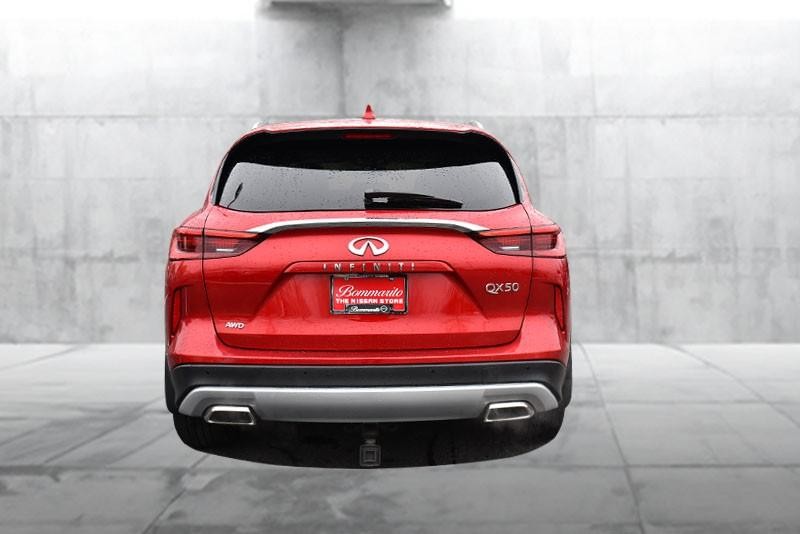 INFINITI QX50 Vehicle Image 06
