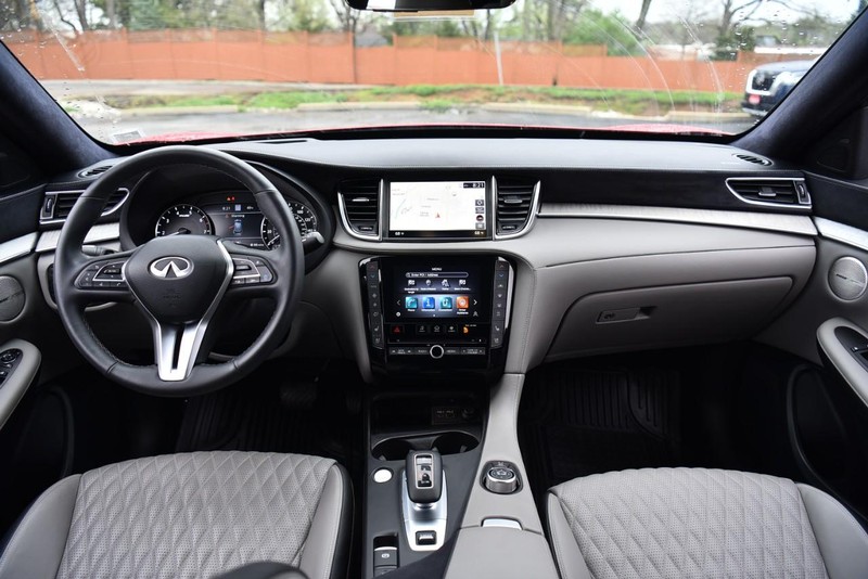 INFINITI QX50 Vehicle Image 08