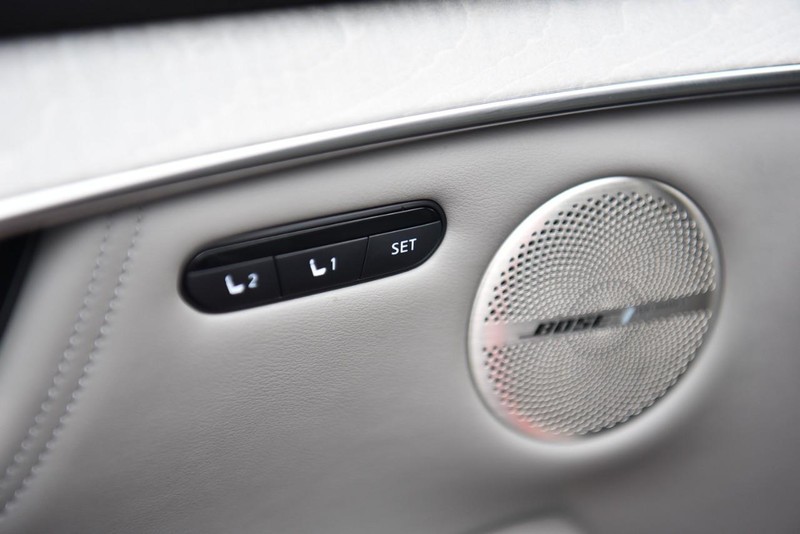 INFINITI QX50 Vehicle Image 10