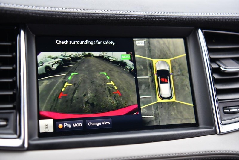 INFINITI QX50 Vehicle Image 14