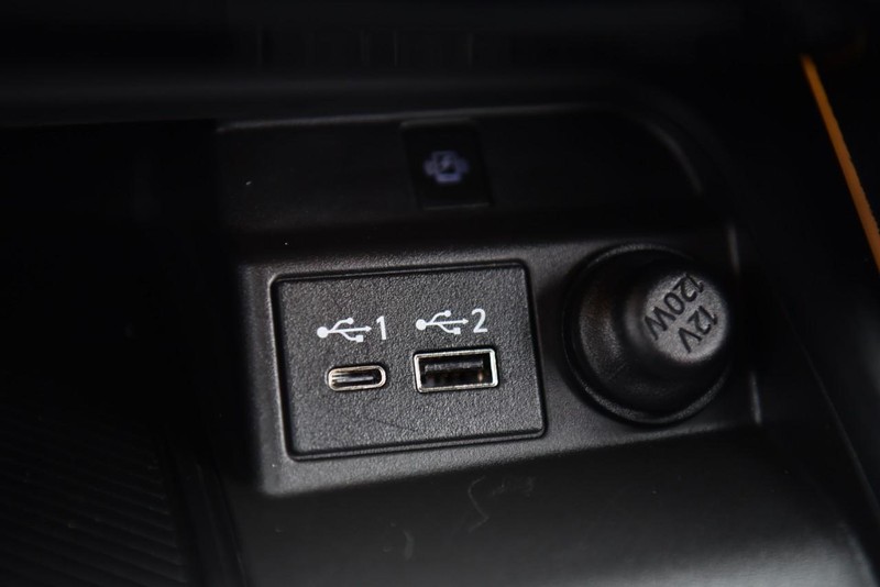 INFINITI QX50 Vehicle Image 16