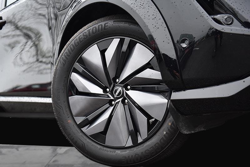 Nissan ARIYA Vehicle Image 03