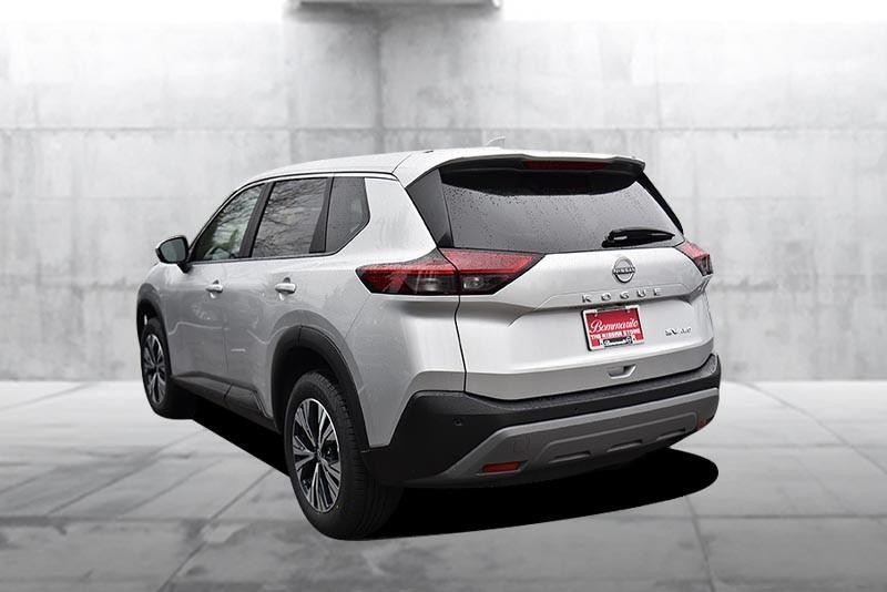 Nissan Rogue Vehicle Image 07