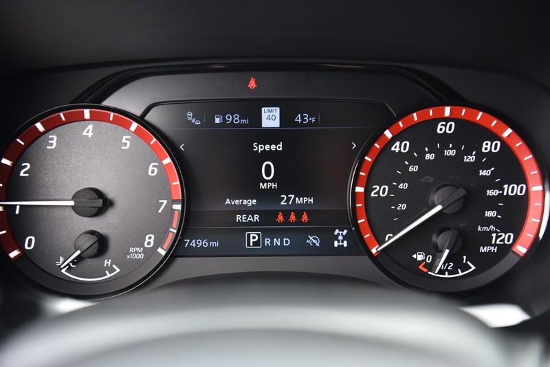 Nissan Frontier Vehicle Image 15