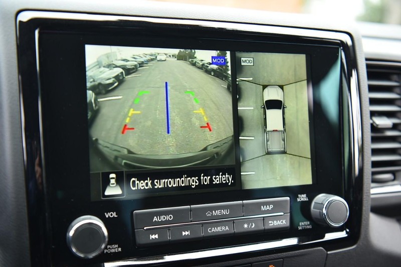 Nissan Frontier Vehicle Image 16