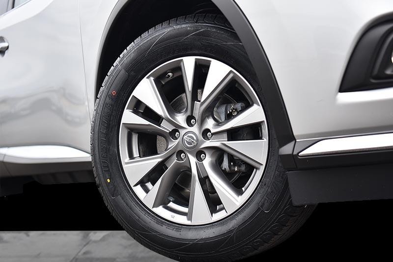 Nissan Murano Vehicle Image 03