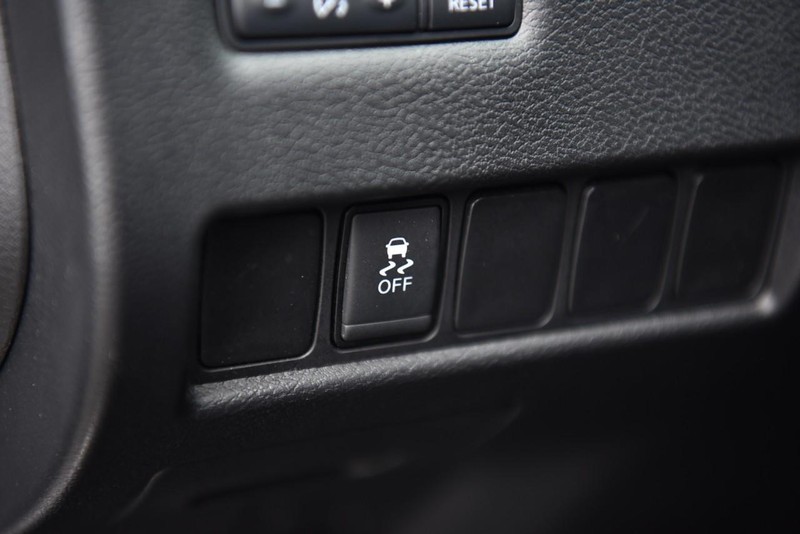 Nissan Murano Vehicle Image 10