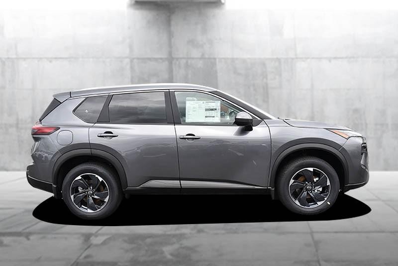 Nissan Rogue Vehicle Image 05