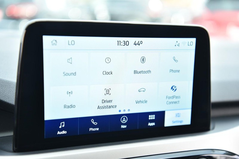 Ford Escape Vehicle Image 18