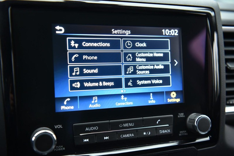 Nissan Frontier Vehicle Image 18