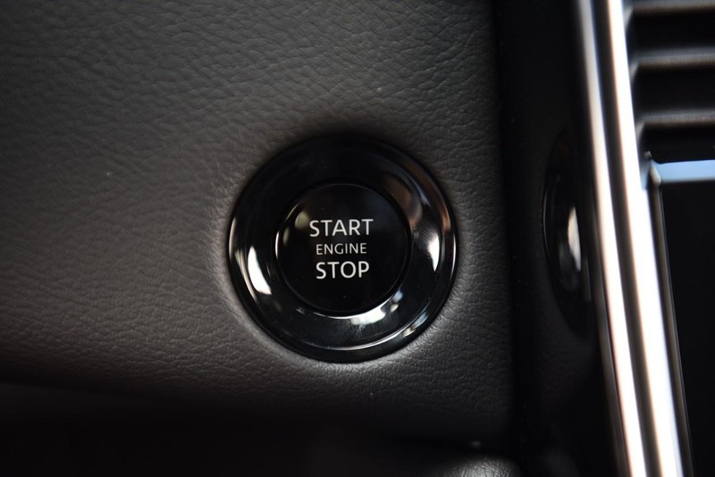 Nissan Armada Vehicle Image 25