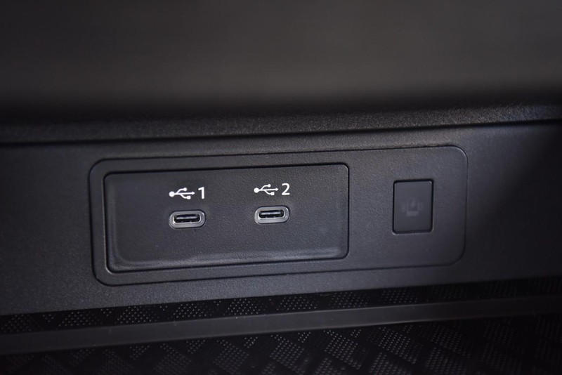 Nissan Murano Vehicle Image 20