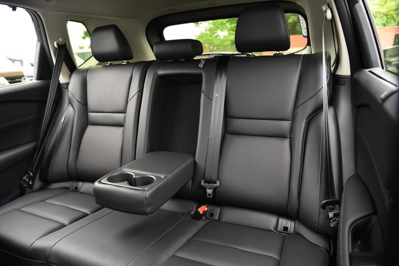 Nissan Rogue Vehicle Image 25