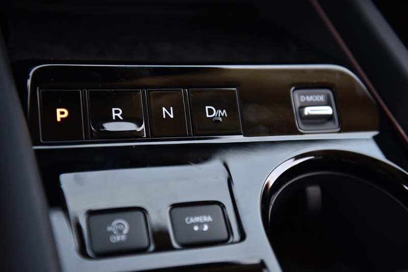Nissan Murano Vehicle Image 21