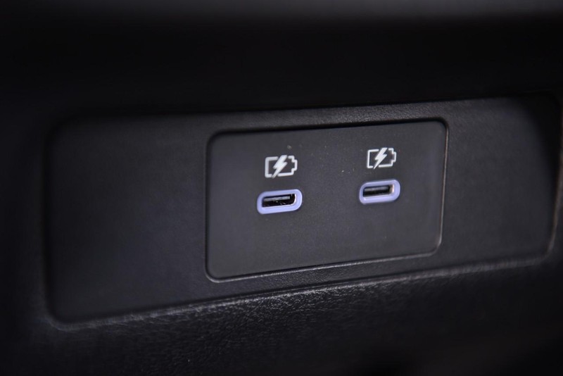 Nissan Murano Vehicle Image 28