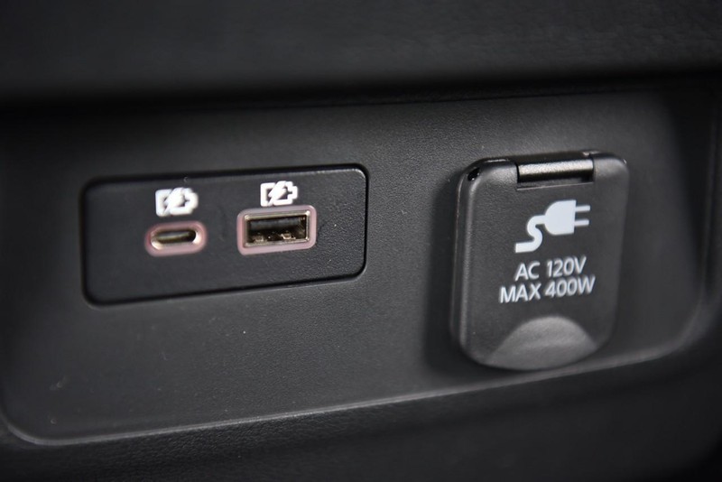 Nissan Frontier Vehicle Image 28