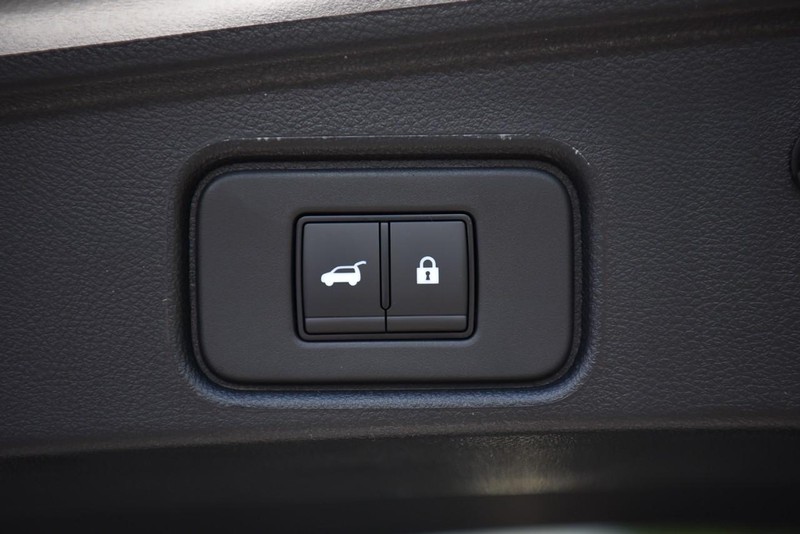 Nissan Pathfinder Vehicle Image 30