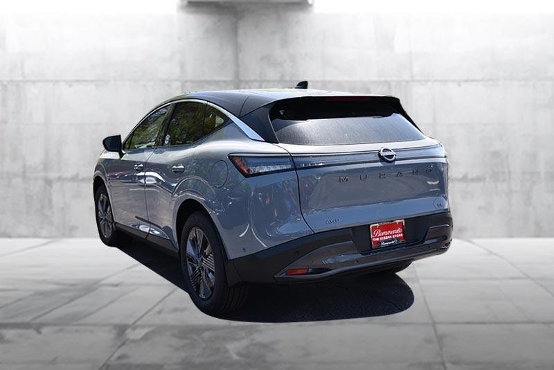 Nissan Murano Vehicle Image 07