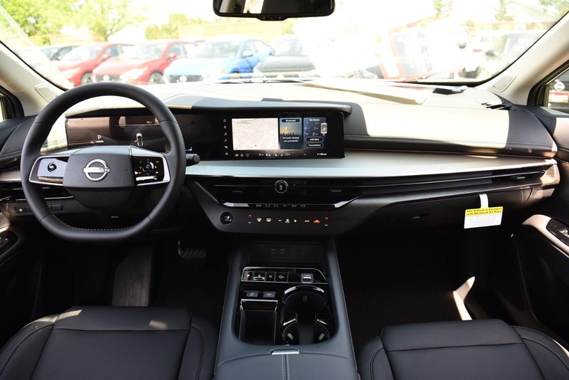 Nissan Murano Vehicle Image 08