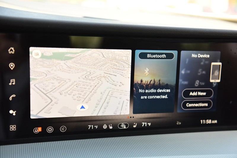 Nissan Murano Vehicle Image 15