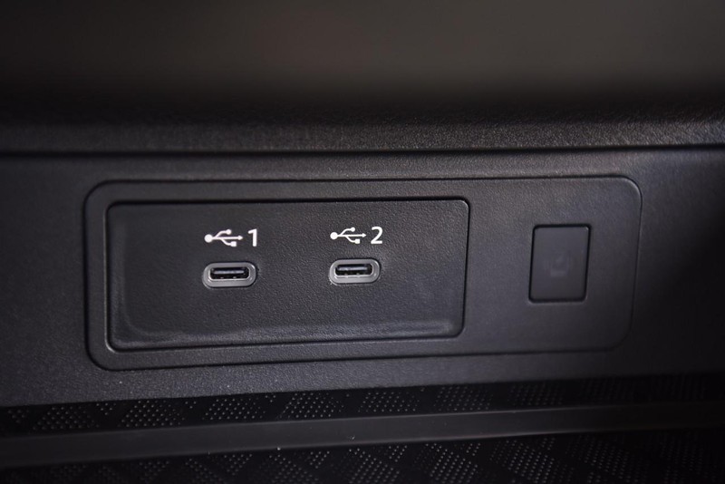 Nissan Murano Vehicle Image 20