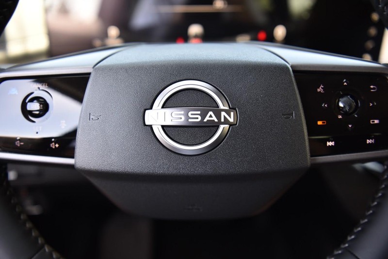 Nissan Murano Vehicle Image 22