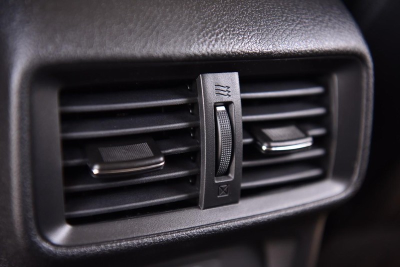 Nissan Murano Vehicle Image 27