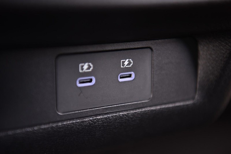 Nissan Murano Vehicle Image 28