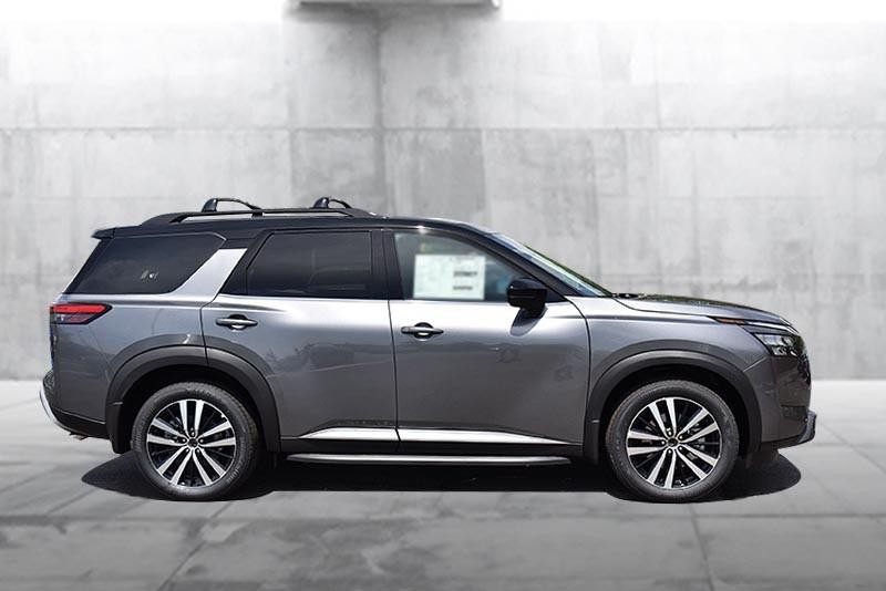 Nissan Pathfinder Vehicle Image 05