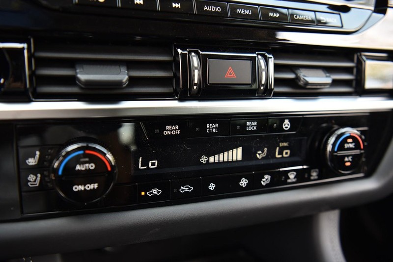 Nissan Pathfinder Vehicle Image 20
