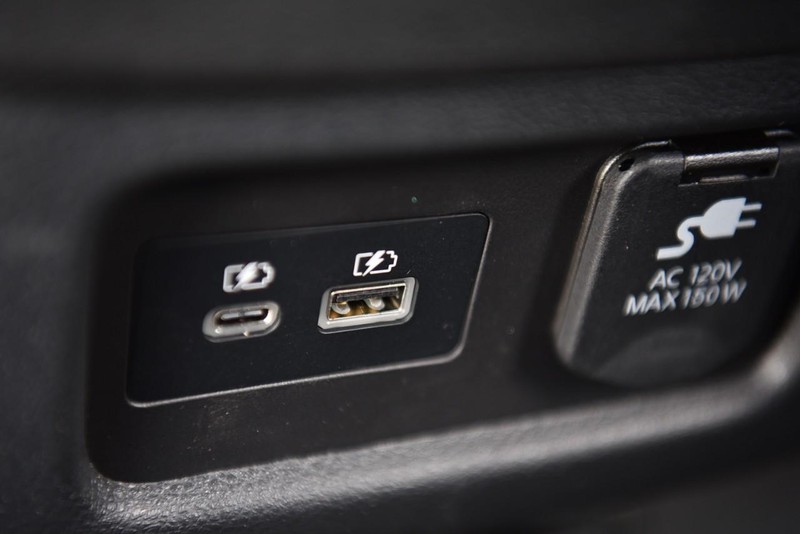 Nissan Pathfinder Vehicle Image 29