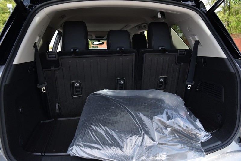 Nissan Pathfinder Vehicle Image 31