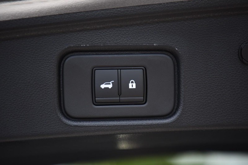 Nissan Pathfinder Vehicle Image 32
