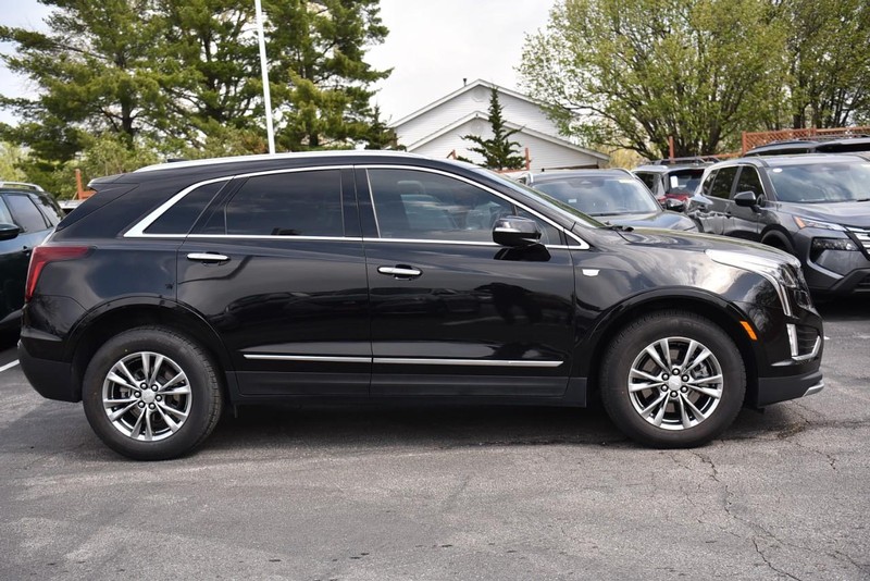 Cadillac XT5 Vehicle Image 05