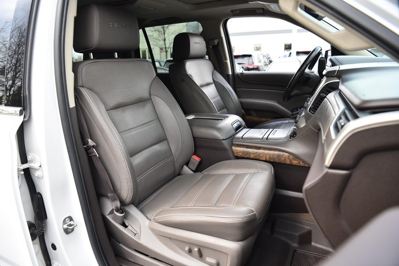 GMC Yukon Vehicle Image 23