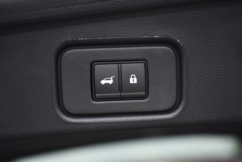 Nissan Pathfinder Vehicle Image 29