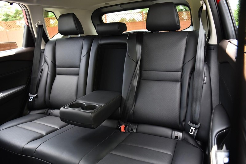 Nissan Rogue Vehicle Image 22