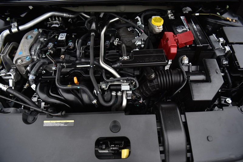 Nissan Sentra Vehicle Image 24