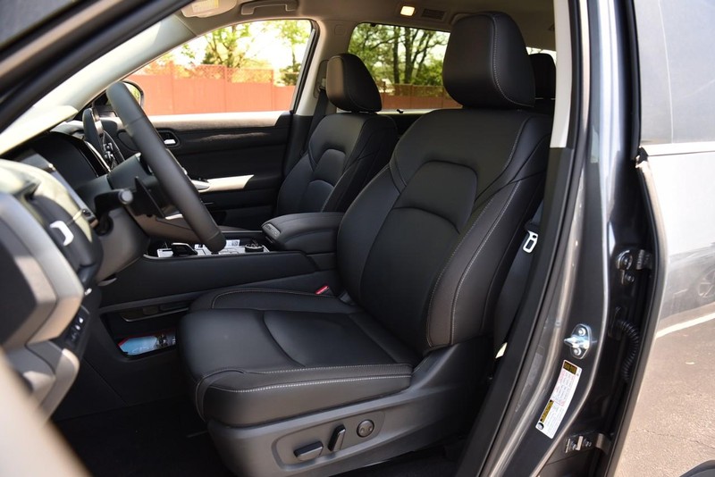Nissan Pathfinder Vehicle Image 20
