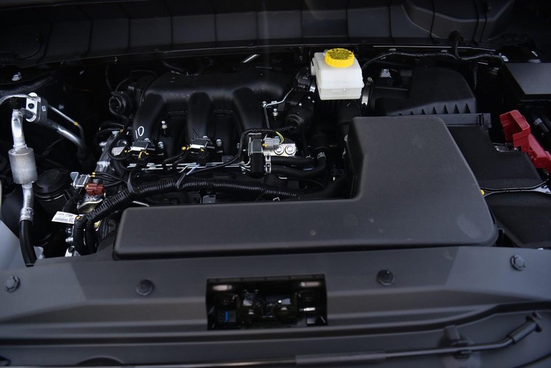 Nissan Pathfinder Vehicle Image 28