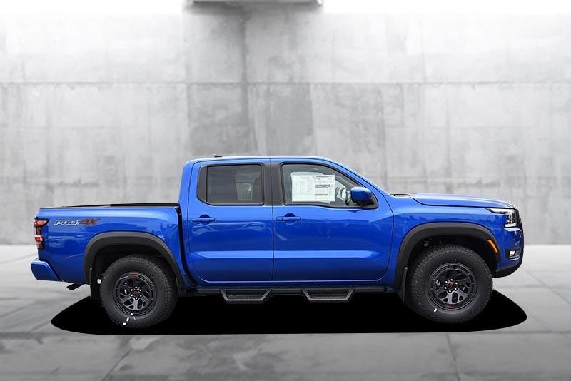 Nissan Frontier Vehicle Image 05