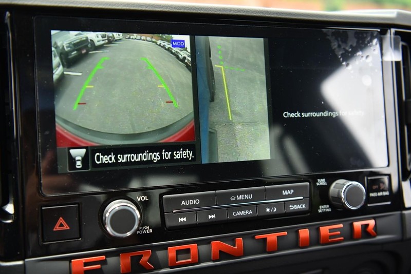 Nissan Frontier Vehicle Image 19