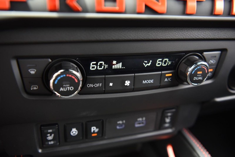 Nissan Frontier Vehicle Image 20