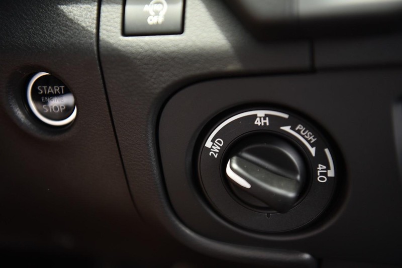 Nissan Frontier Vehicle Image 23
