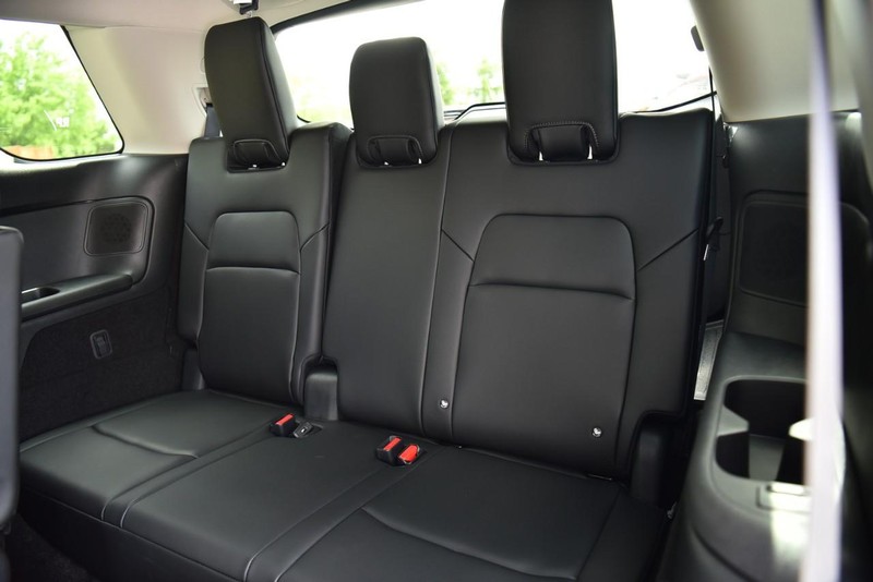 Nissan Pathfinder Vehicle Image 29
